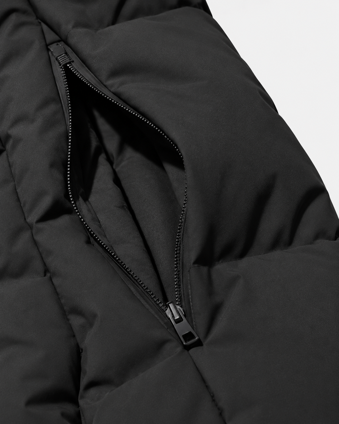 Standard Seamless Down Jacket