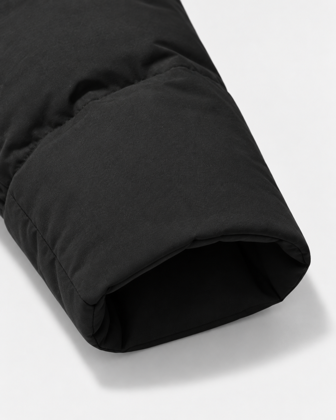 Standard Seamless Down Jacket